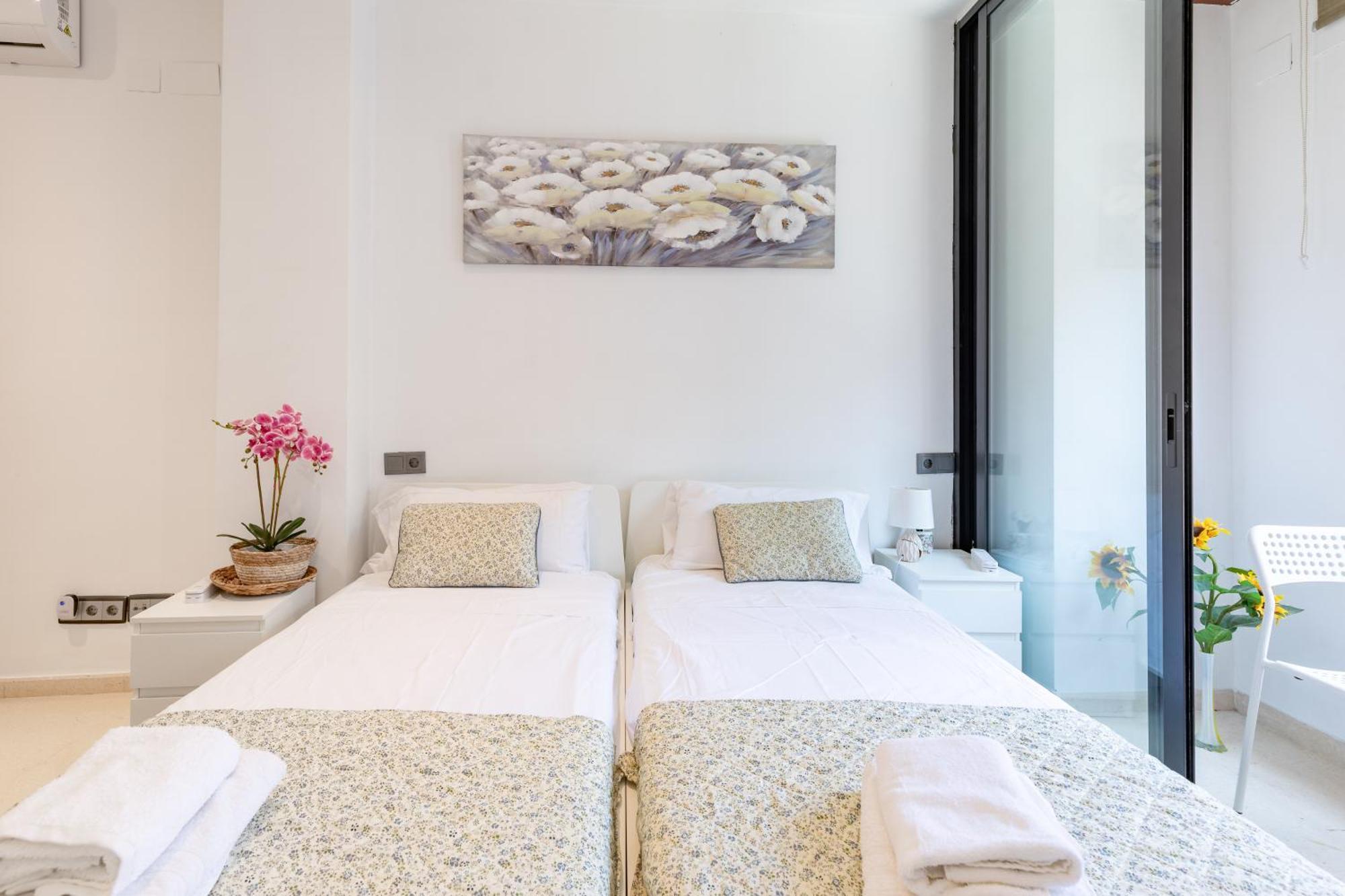 Aparthotel Mediterraneo By Neohotels-Centro 8 Min By Metro 발렌시아 외부 사진