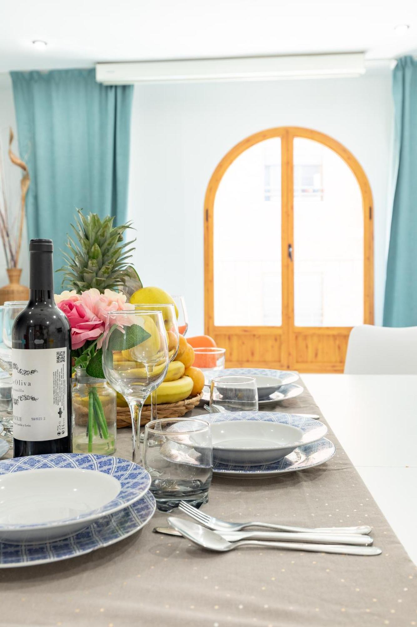 Aparthotel Mediterraneo By Neohotels-Centro 8 Min By Metro 발렌시아 외부 사진